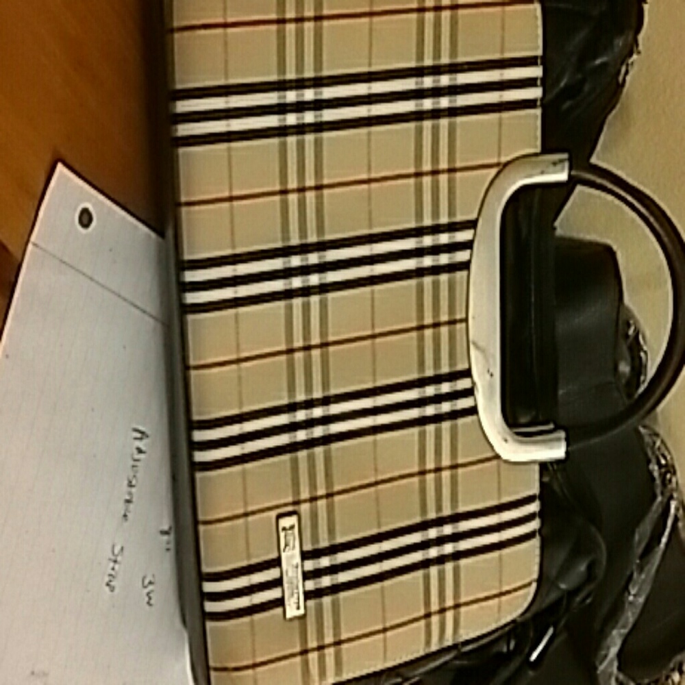 Burberry blue label clutch