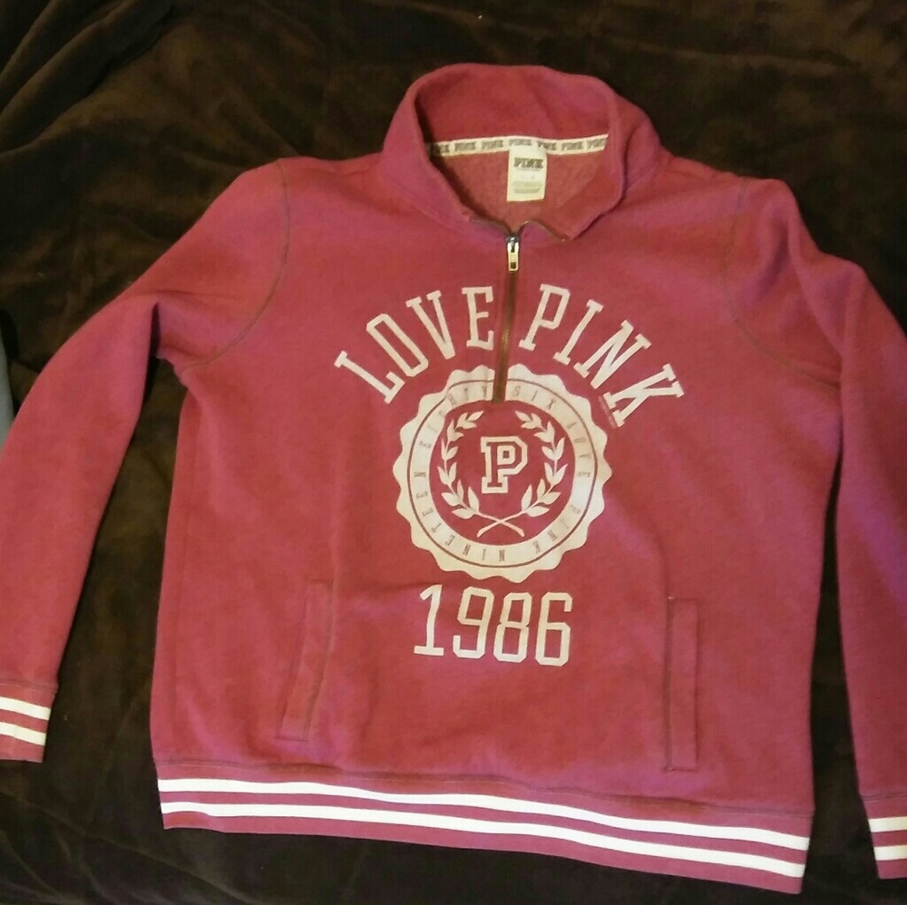 🆚 Pink quarter zip up 💰💸 sold on ⓂE®C🅰®ℹ ☑
