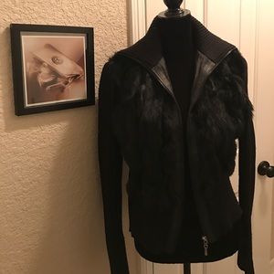 Front  fur zip up sweater