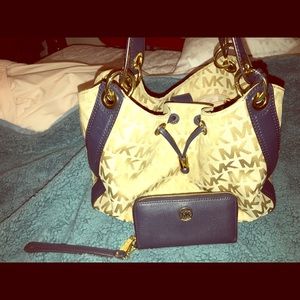 On H O L D for Trade..