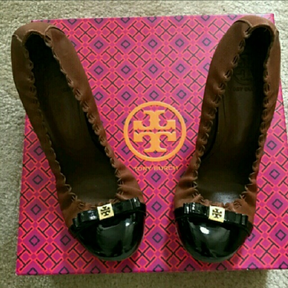 Tory Burch - Picture 1 of 2