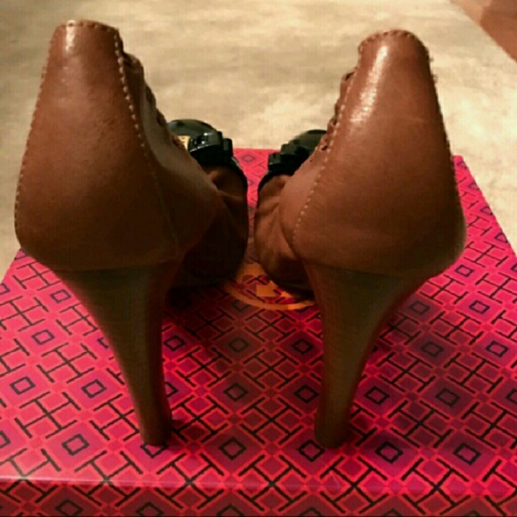 Tory Burch - Picture 2 of 2