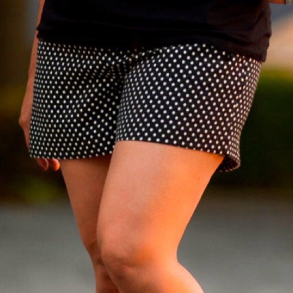 Cynthia Rowley Polka Dots Shorts - Picture 3 of 8