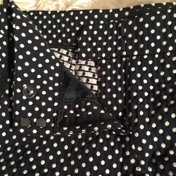 Cynthia Rowley Polka Dots Shorts - Picture 4 of 8