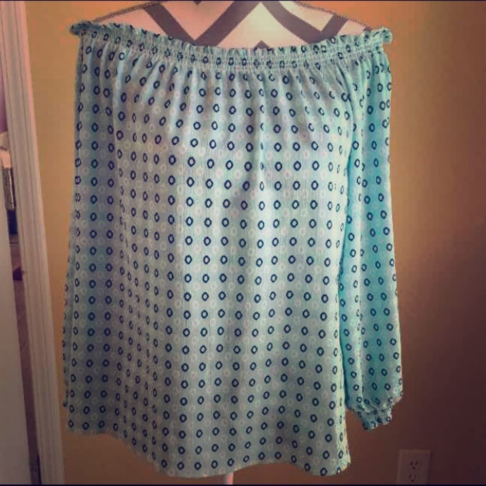 Off the shoulder banana republic blouse