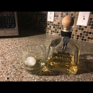 Meet your Posher, Josh