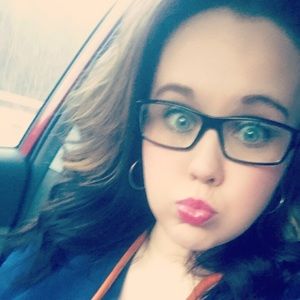 Meet your Posher, Stacie