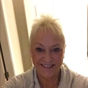 Meet your Posher, Juli