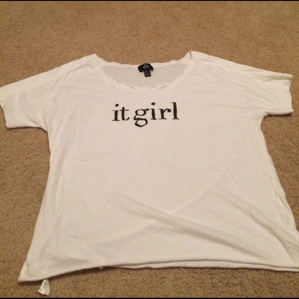 Mango mng jeans It Girl tee Zara/ Brandy Melville