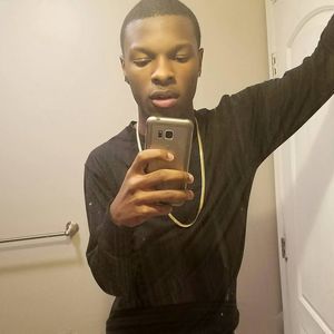 Meet your Posher, Larry