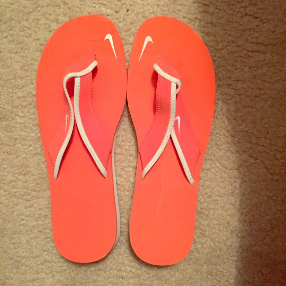 Nike Flip Flops