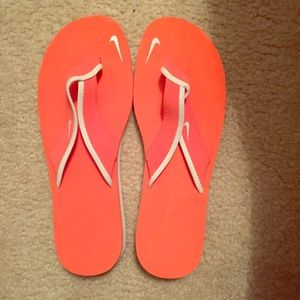 Nike Flip Flops