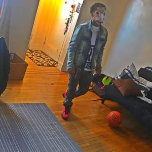 Meet your Posher, The black