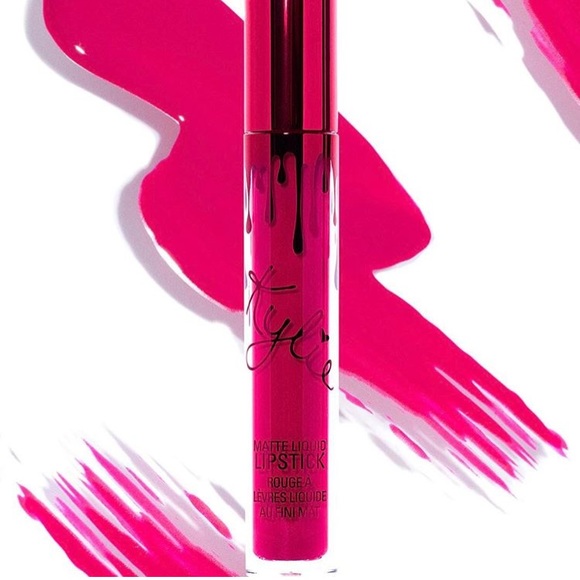 SOLD💋Kylie 'Valentine' Matte Lipstick - Picture 4 of 8