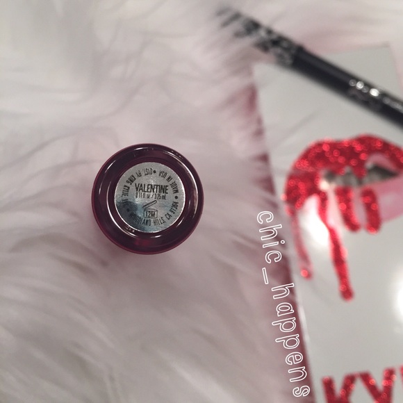 SOLD💋Kylie 'Valentine' Matte Lipstick - Picture 6 of 8