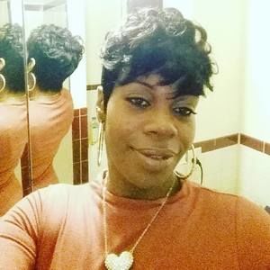 Meet your Posher, Kiana