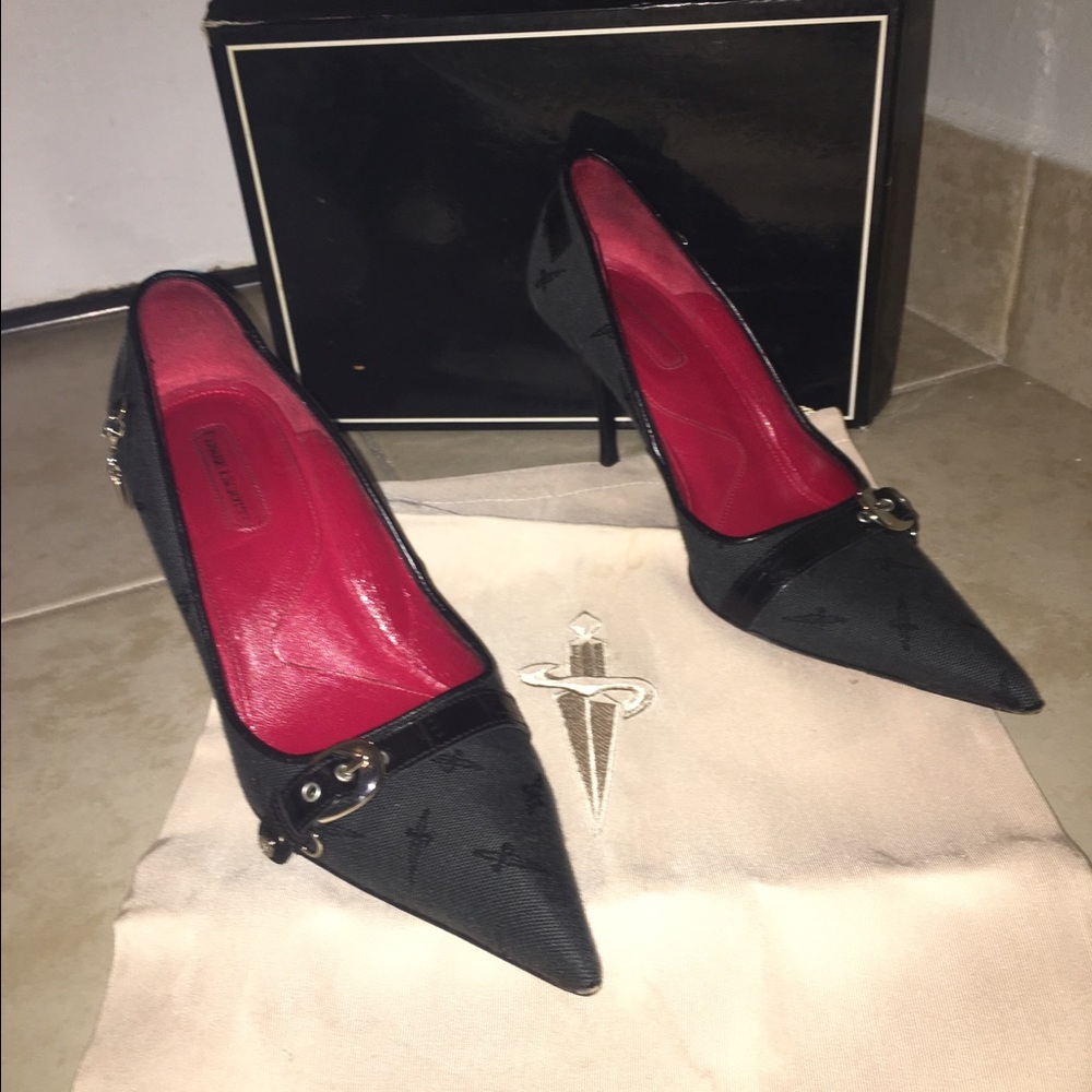 Size 8 Cesare paciotti heels