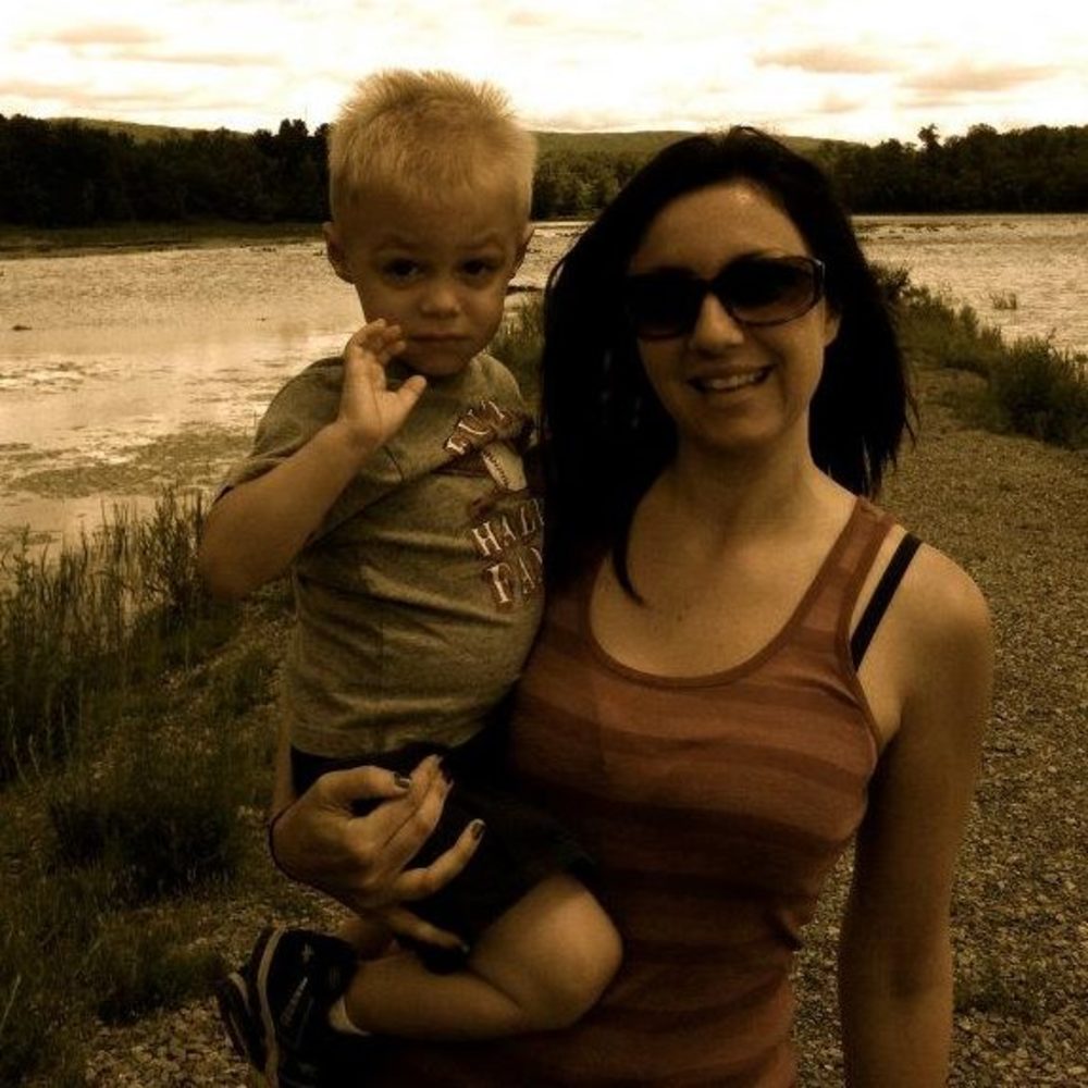 Meet your Posher, Melissa