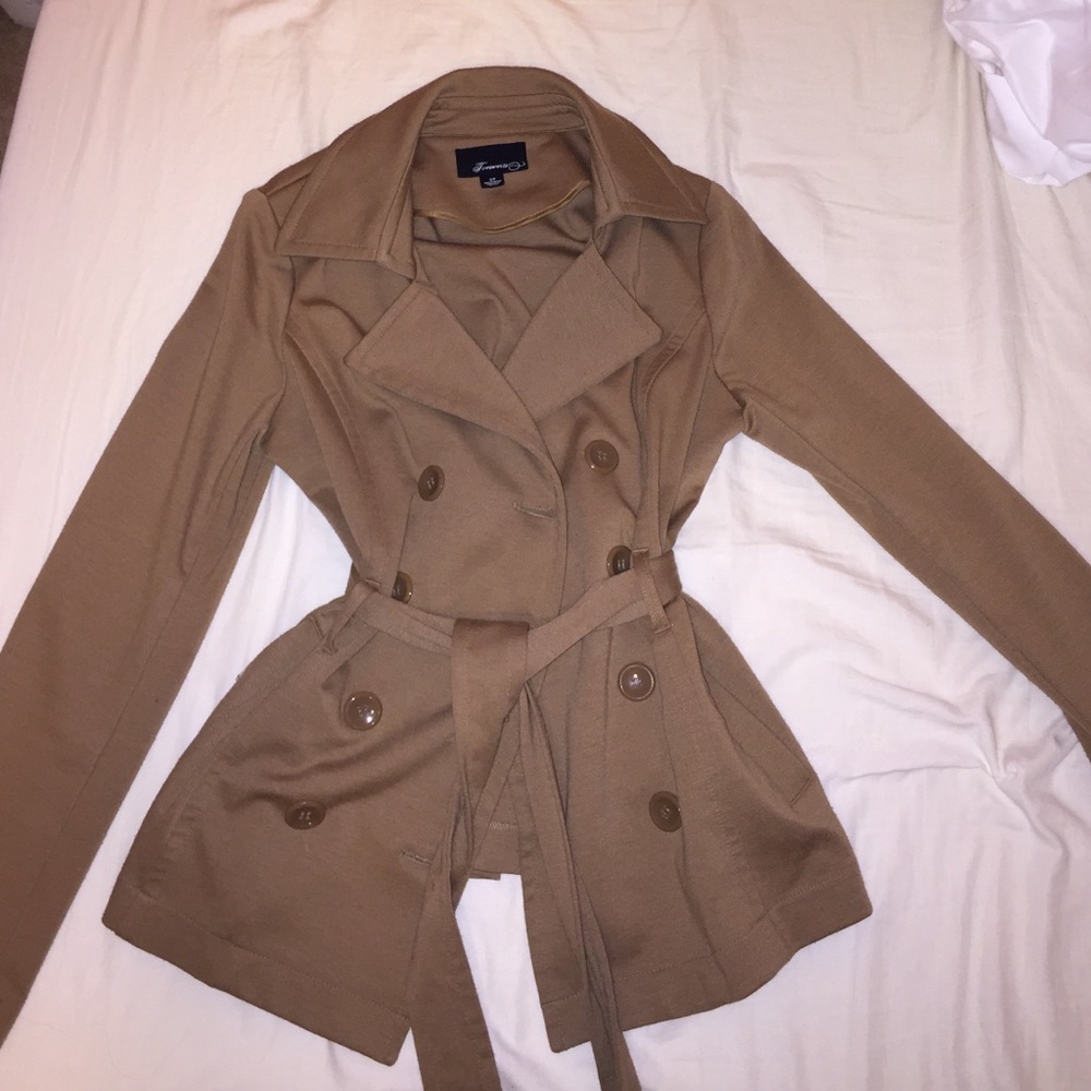 Dark Beige tan short trench coat