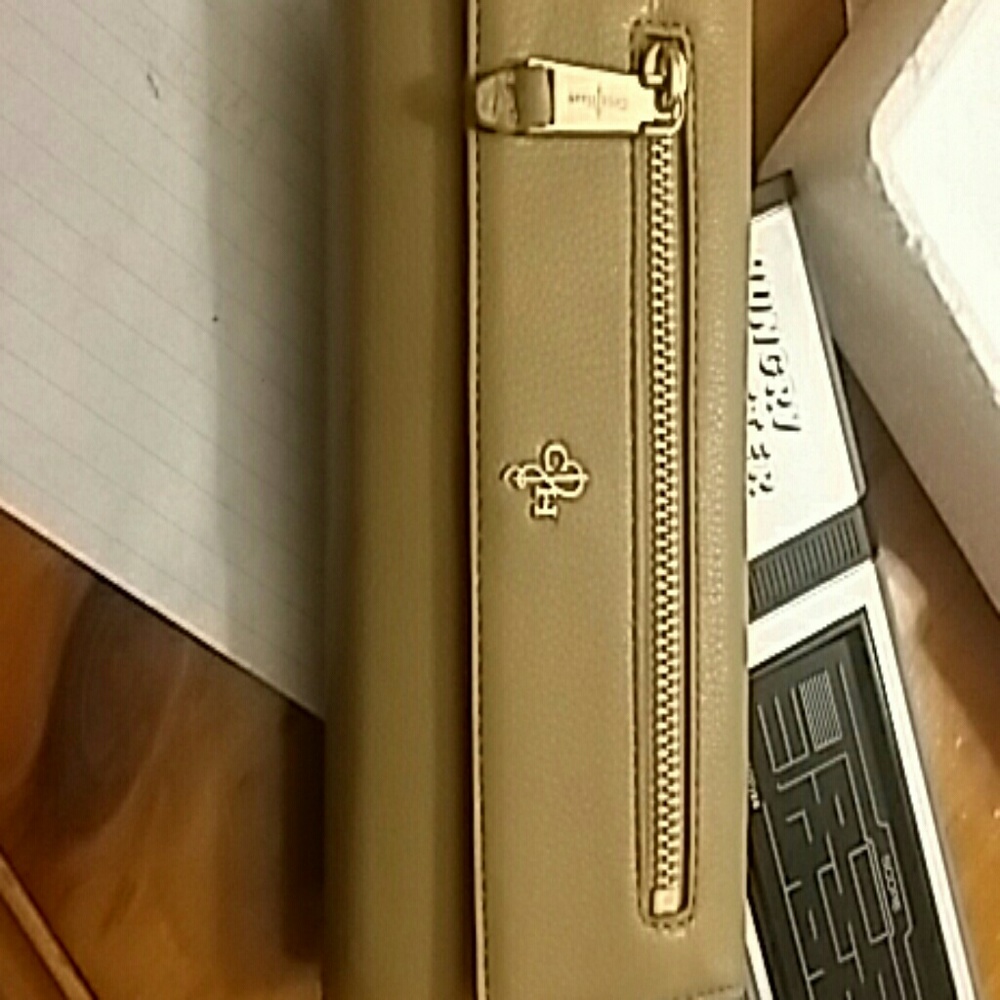 Cole haan satchel wallet