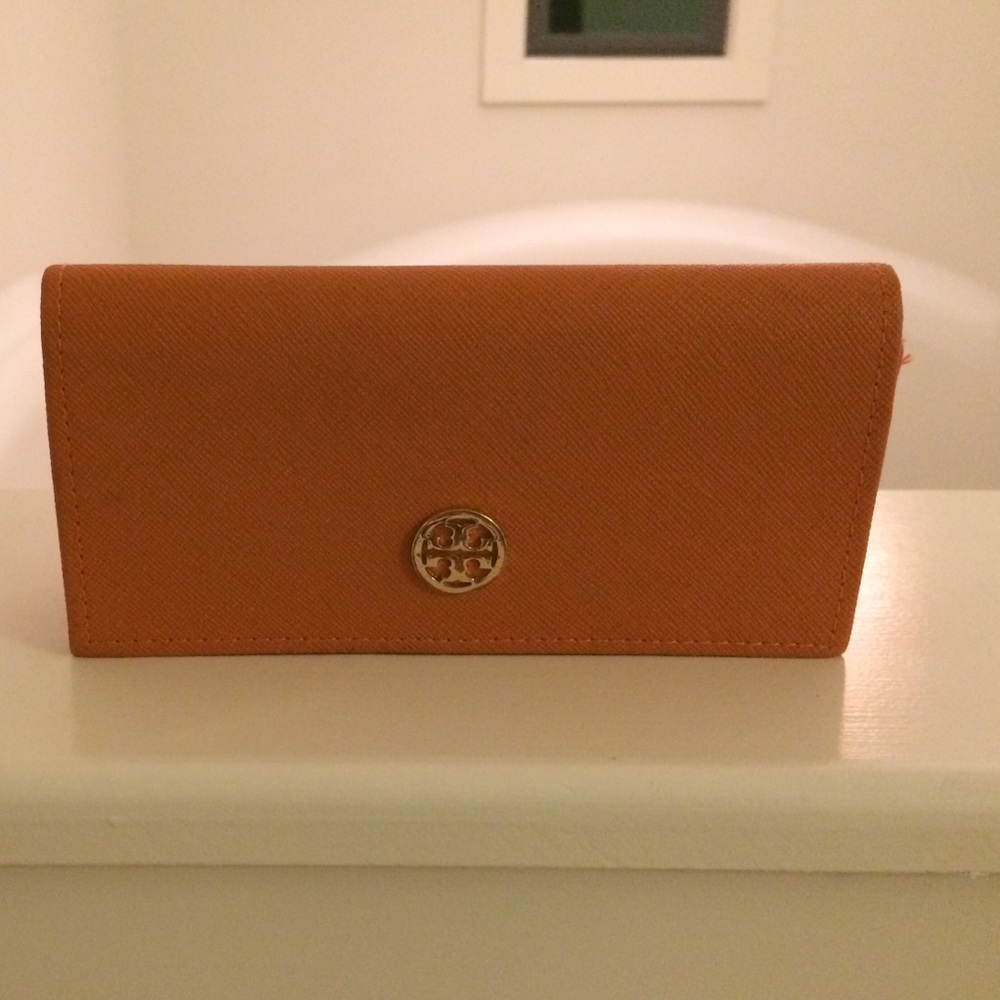 Tory Butch Sunglass Case