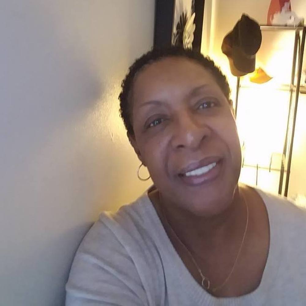 Meet your Posher, Sandra