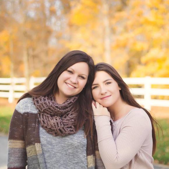 Meet your Posher, Samantha - Picture 1 of 1