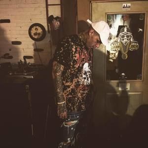 Meet your Posher, Perry louis