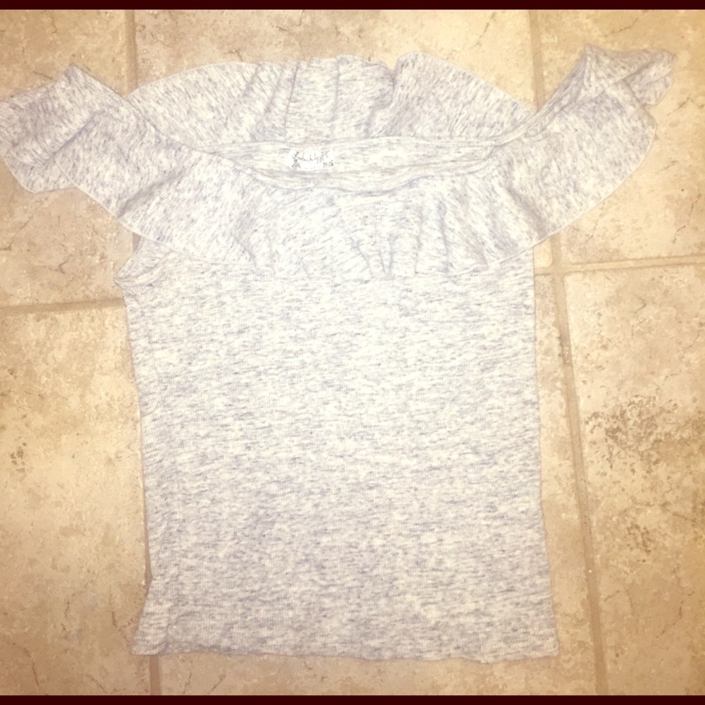 Free People off the shoulder flirty gray top,small