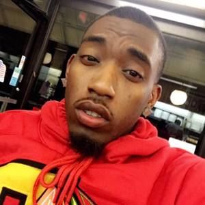 Meet your Posher, Devin