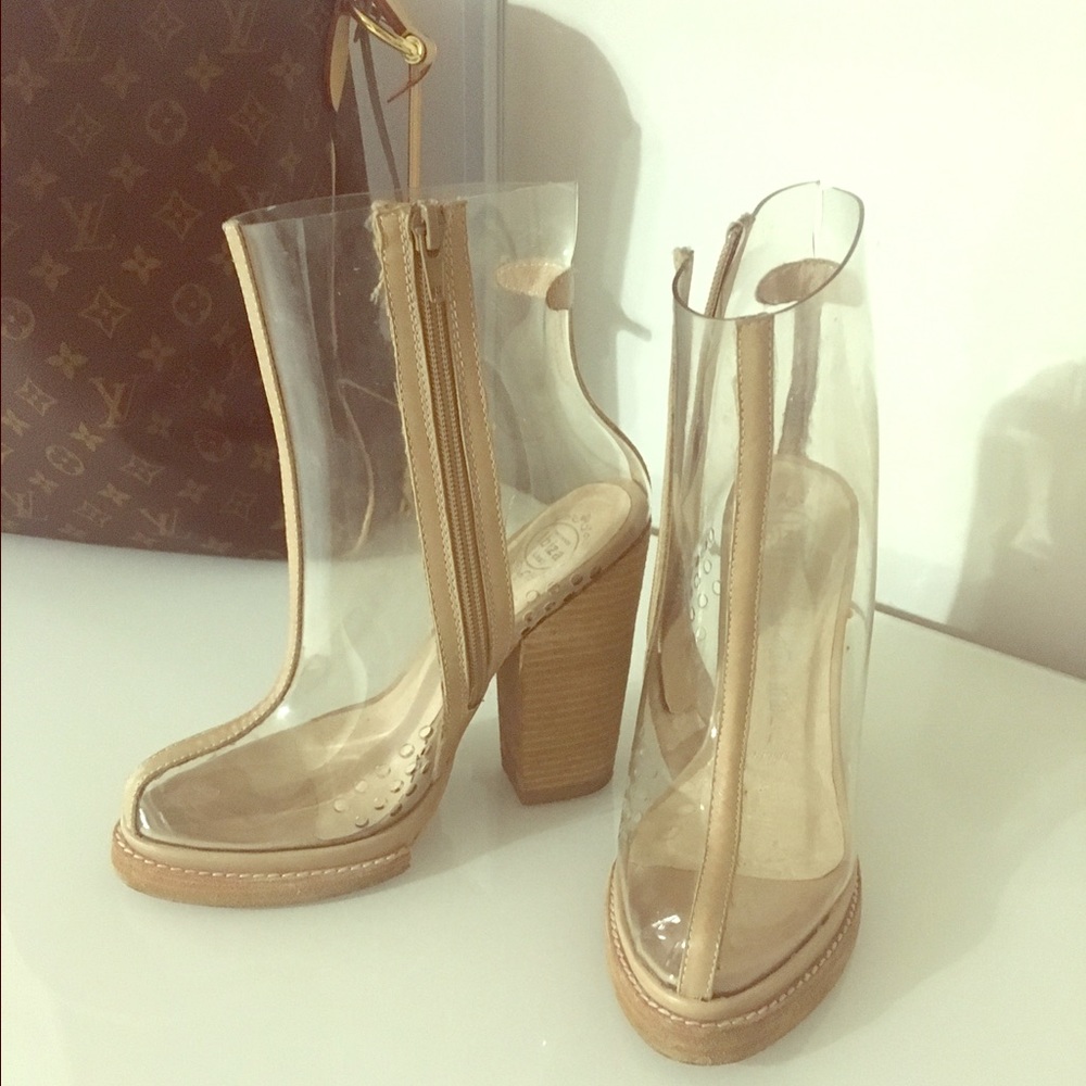 Perspex mini boots