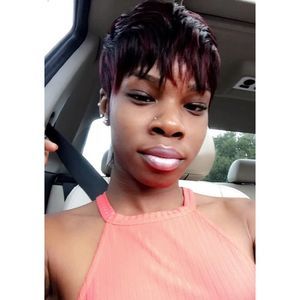 Meet your Posher, Jenna