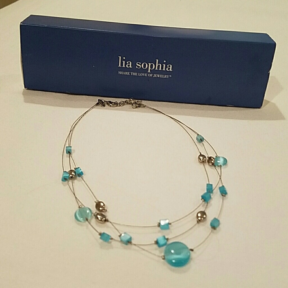 Delicate turquoise necklace