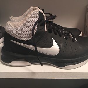 Unisex basketball shoes