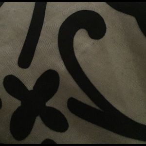 Meet your Posher, Laurel