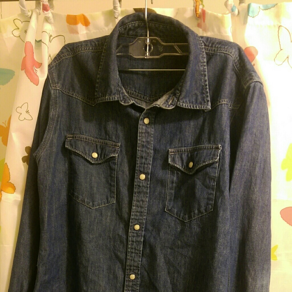 Denim shirt