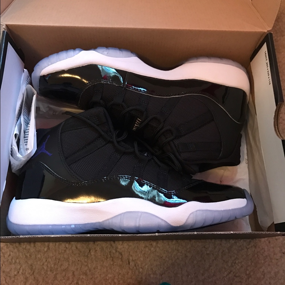 Air Jordan Retro 11 Space Jam