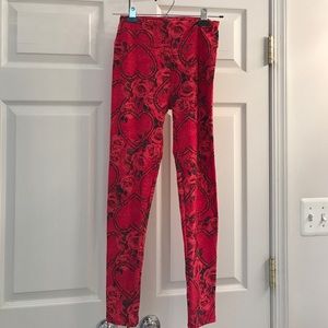 Lularoe OS Valentines Leggings