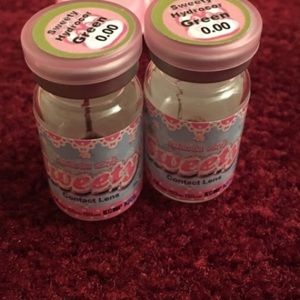 Hidrocor green contacts