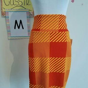 Lularoe M Cassie skirt