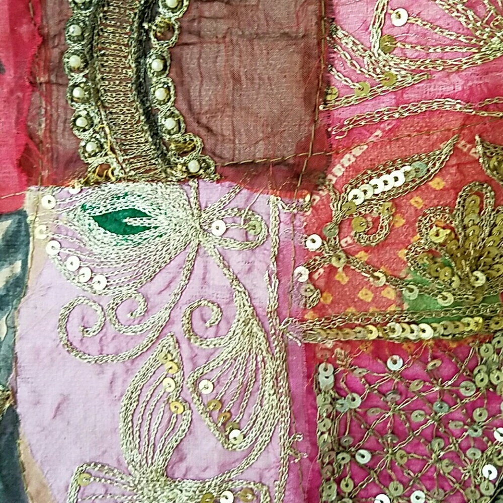 Handbag - Picture 2 of 3