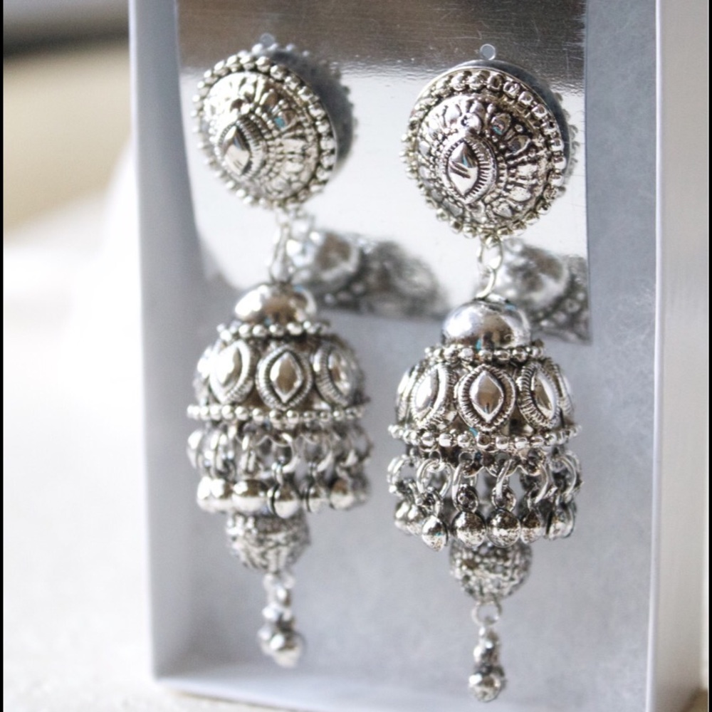 Silver jhumkha earrings