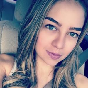 Meet your Posher, Ana