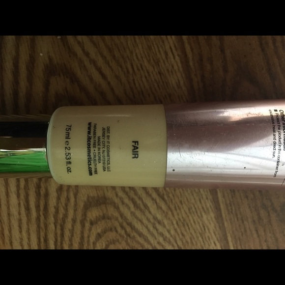 Your skin but better CC cream - Picture 2 of 2