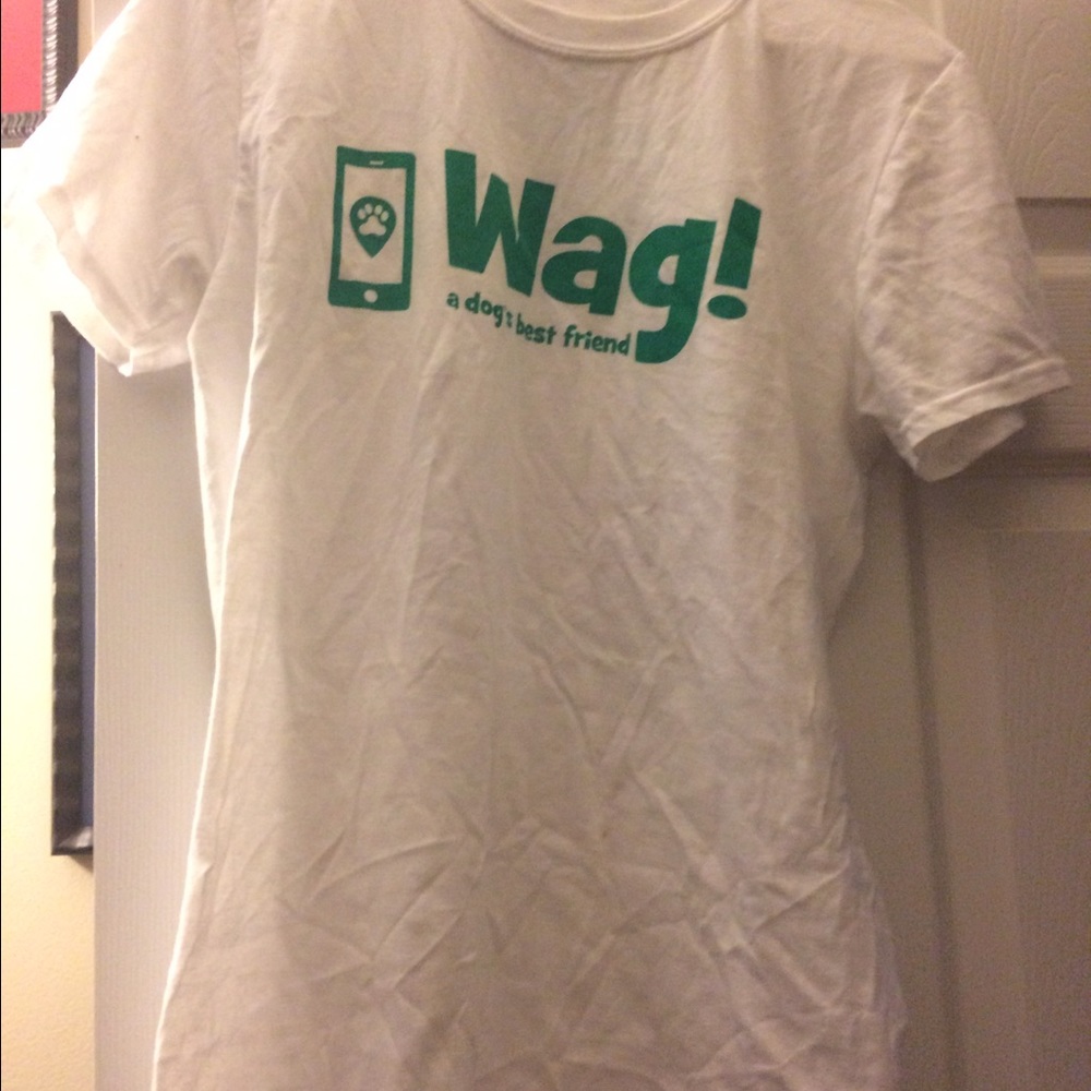 NWOT Wag! Dog Walking shirt