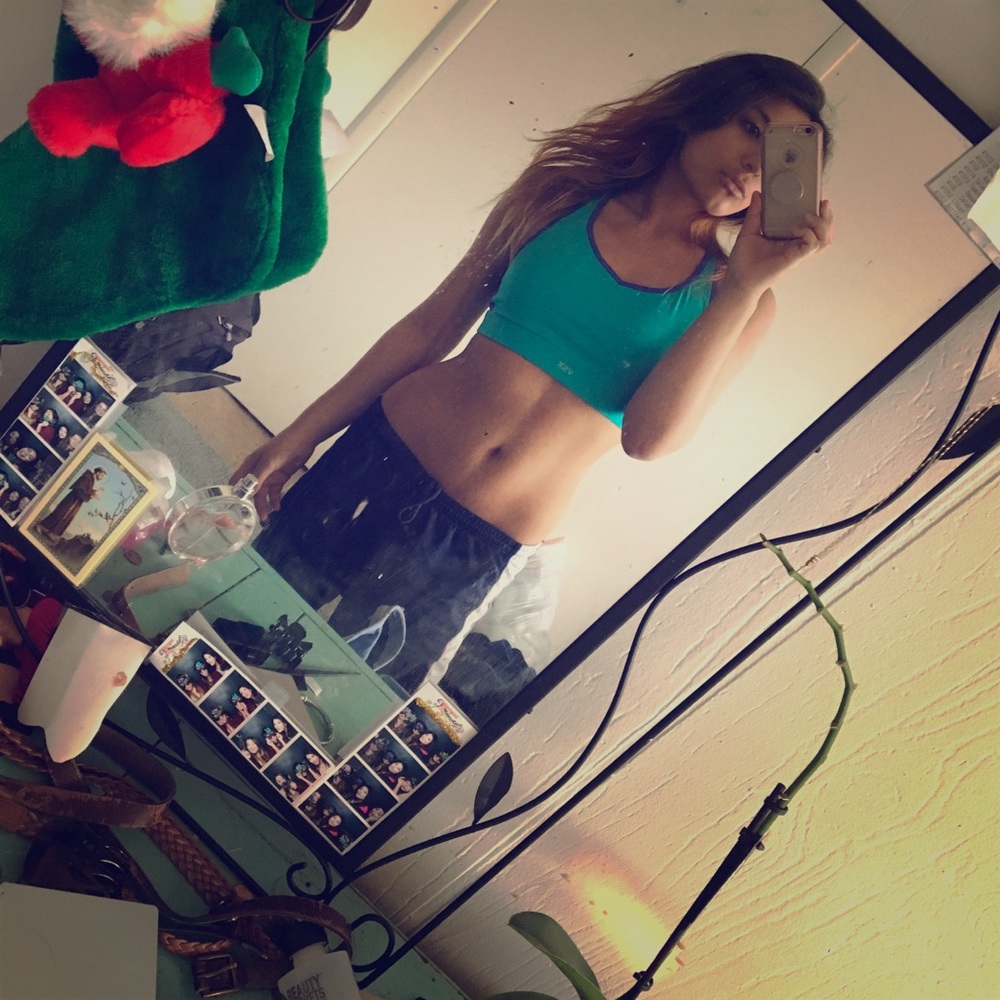 Victoria secret sports bra. S.