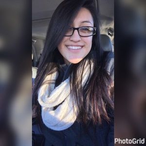 Meet your Posher, Jazmine