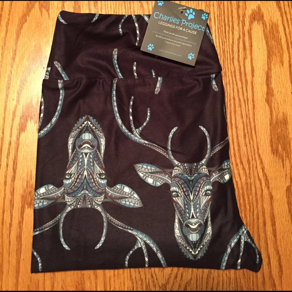 Charlie's project leggings. New. One size