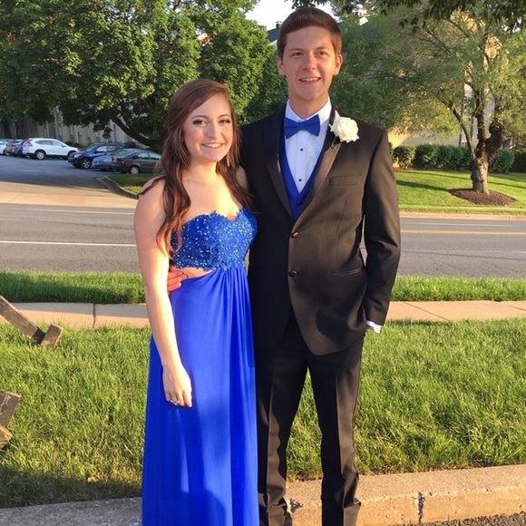 Prom dress - Picture 4 of 4