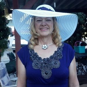 Meet your Posher, Letha